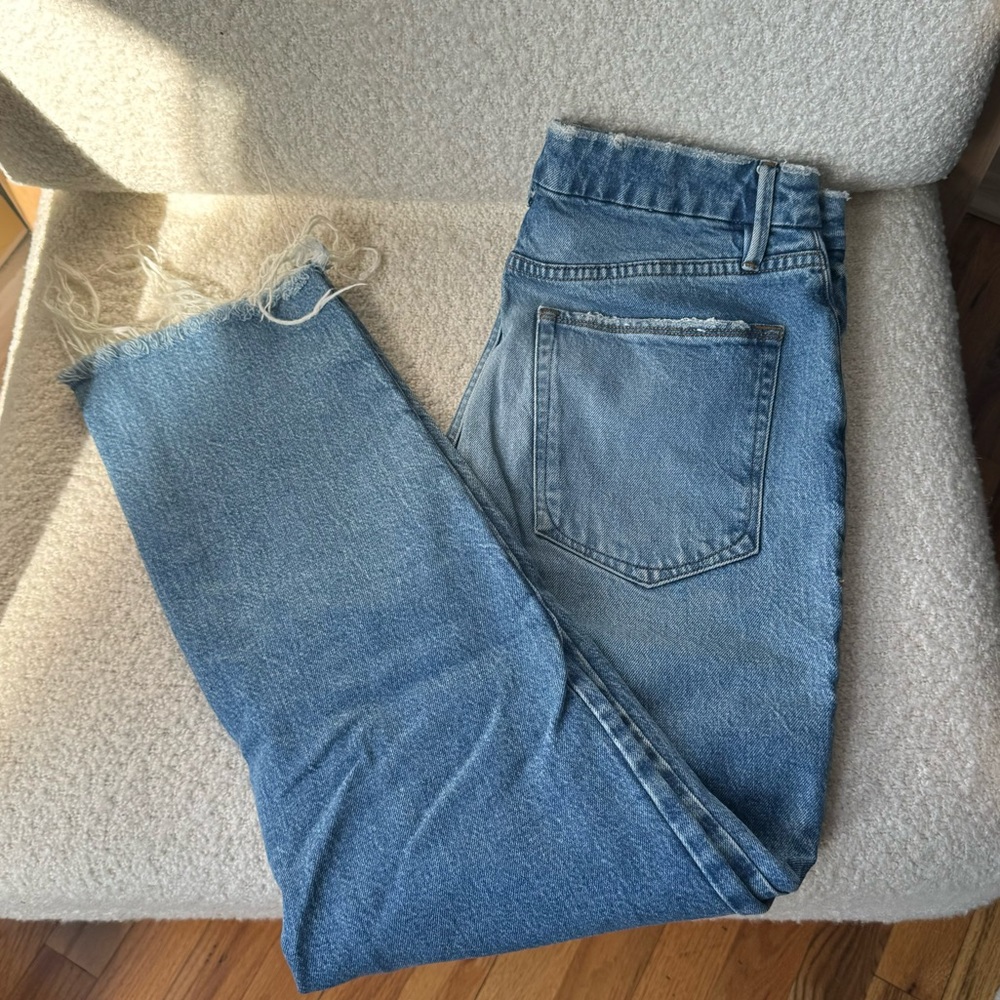 Good American straight leg ankle Jean